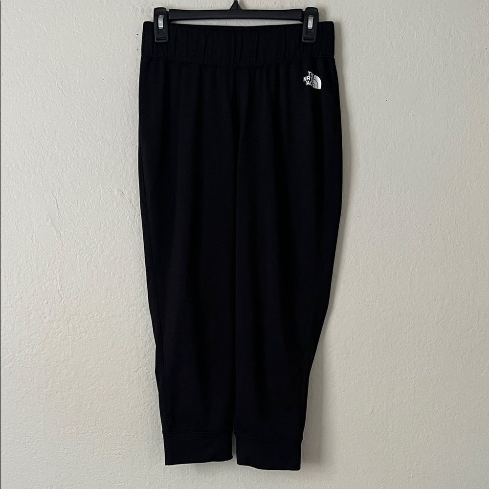 Like New! The North Face Jogger Pants Base Layer Black in Size M